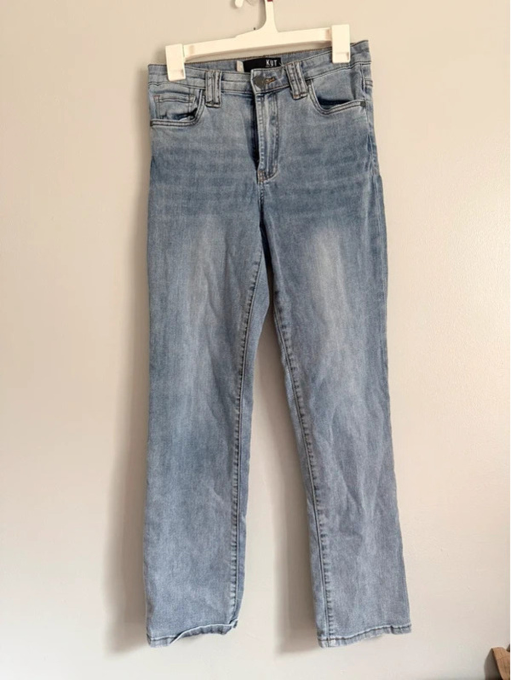 KUT From The Kloth Size 4 Light Wash Straight Leg Jeans